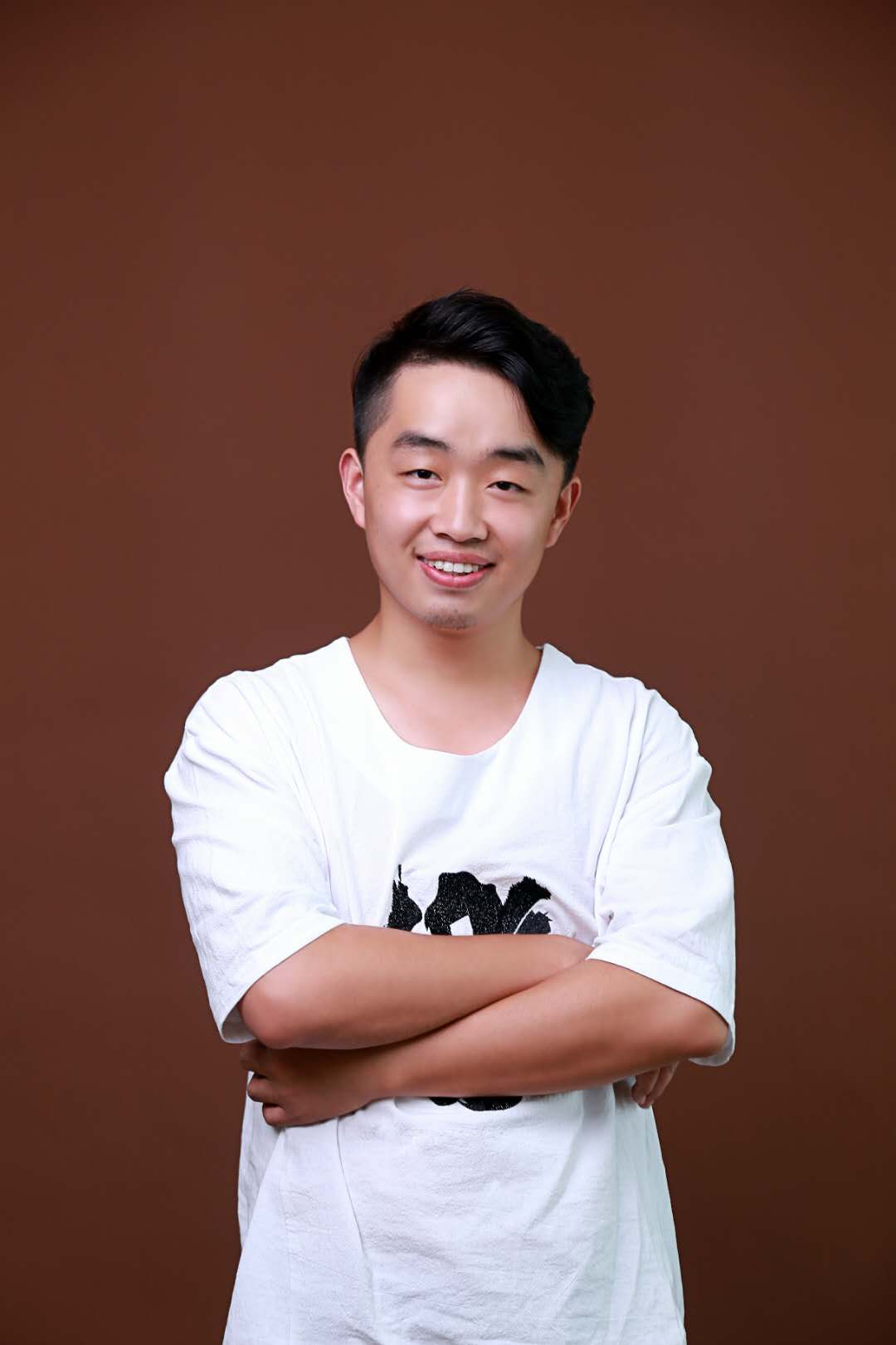 设计师 谢其迪
